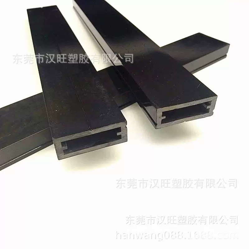厂家供应挤塑PVC亮面方管型材 PVC异型材