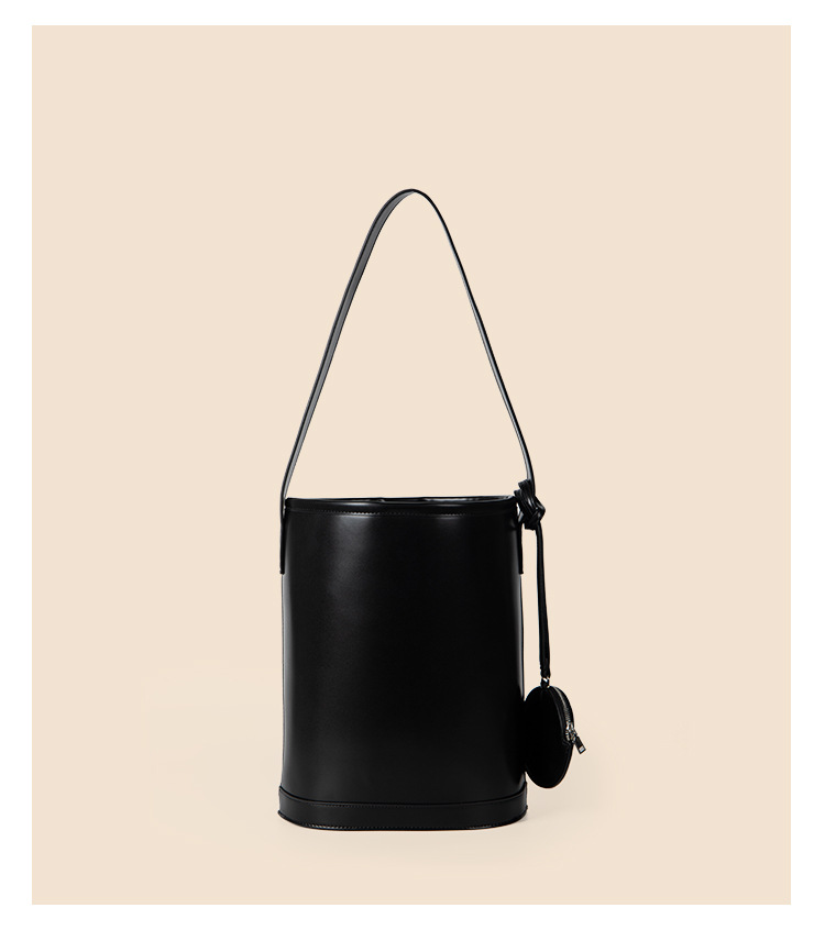 Exquisite and fashionable summer casual cylindrical bag for women, large capacity single shoulder bucket bag, niche_voghion.com