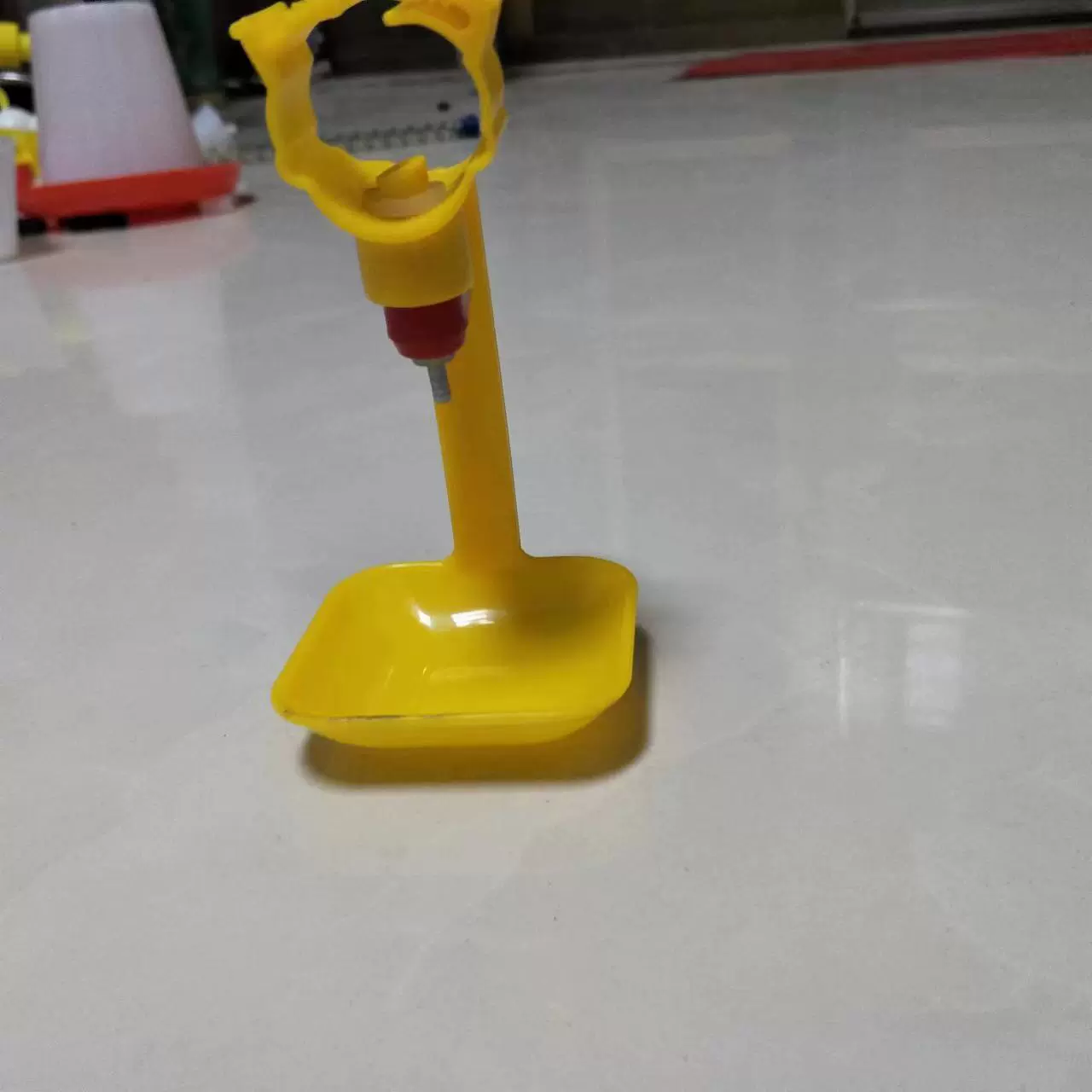 Куриный питьевой фонтан соска питьевой фонтан курица питьевой фонтан интегрированный подвесной Тип чашки автоматический питьевой фонтан аксессуары для куриной клетки