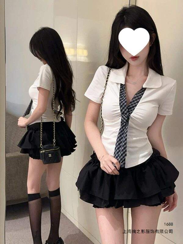 Summer Jk Uniform Versatile Slim-Fit Top for Women, Polo Collar, Sweet and Stylish Design, Waist-Cinching, Slimming T-Shirt Summer Jk Uniform Versatile Slim-Fit Top for Women, Polo Collar, Sweet and Stylish Design, Waist-Cinching, Slimming T-Shirt