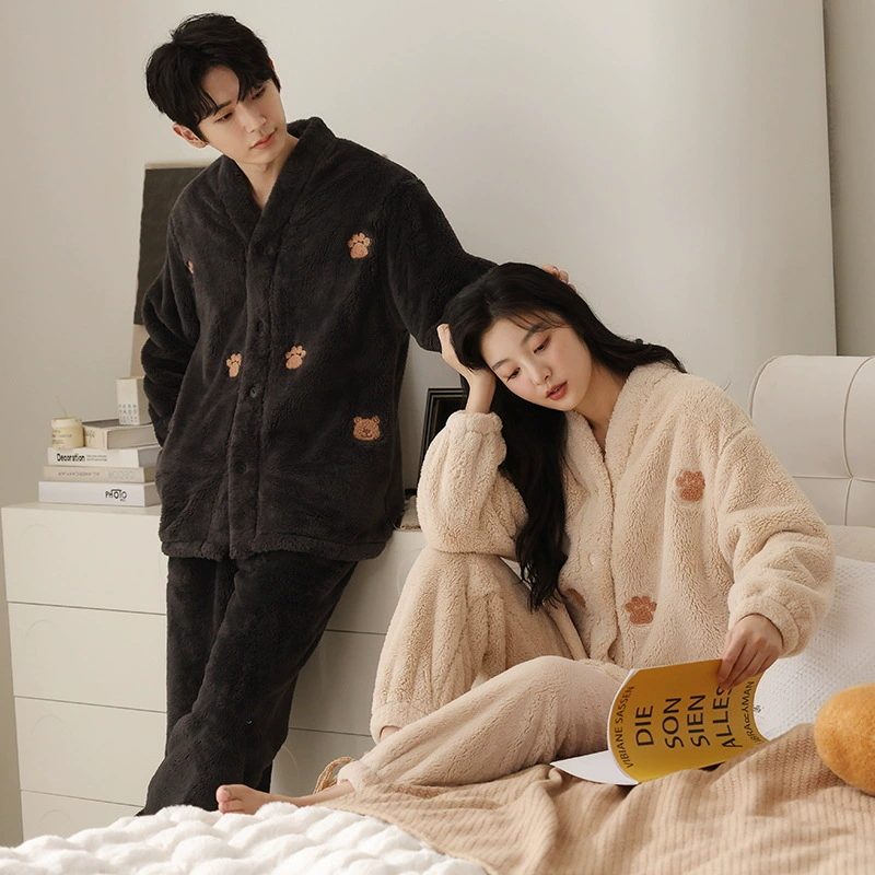 Пара пижамы Коралловый бархат осенью и зимой