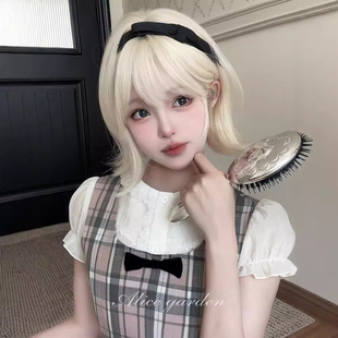 Xuchang Wig Women's White Blonde Hair Tail-out Short Curly Hair Internet Celebrant Lolita Same Style Fashion Fluffy Full Curly Hair