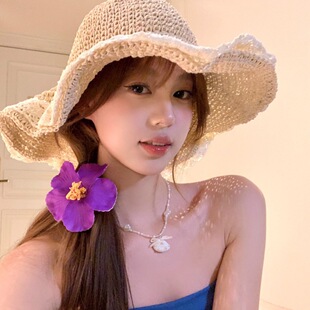 ���u���� ��ɣ���l�AŮ�Շ��г�Ƭ���R��߅�A�ȼ��L�u�����^�l�