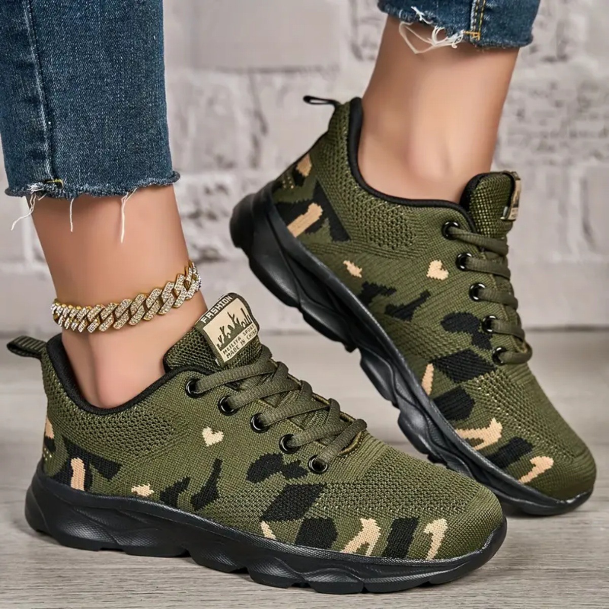Venta directa de fábrica temu Xiyin camuflaje deportes para hombres y mujeres zapatos de tejido volador primavera y otoño zapatos de entrenamiento militar antideslizantes y transpirables al aire libre