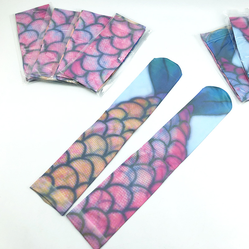 Fashionable stockings for summer
