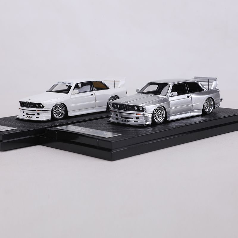 NA 1:64 BMW E30 wide body modified simulation resin car model collection NA 1:64 BMW E30 wide body modified simulation resin car model collection