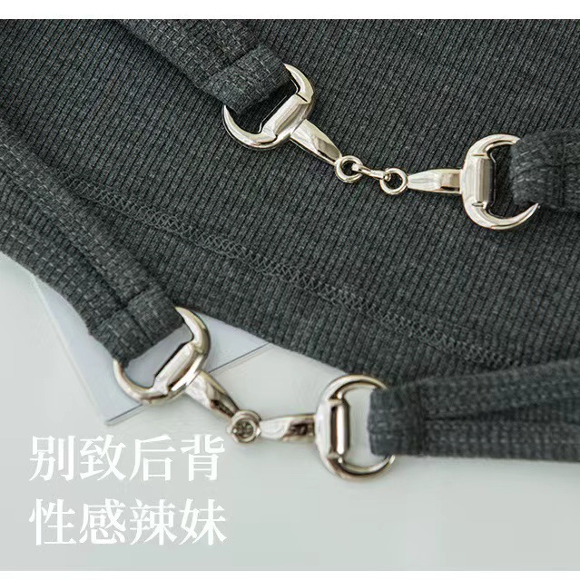 Estilo coreano personalizado chica caliente espalda backless ropa de trabajo camisola ropa exterior de verano de las mujeres con almohadilla en el pecho corto en forma de I chaleco