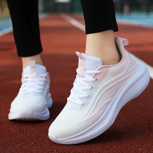 Модные, дышащие и износостойкие ультралегкие кроссовки для пар, повседневная обувь для мужчин и женщин, спортивная обувь для мужчин и женщин.