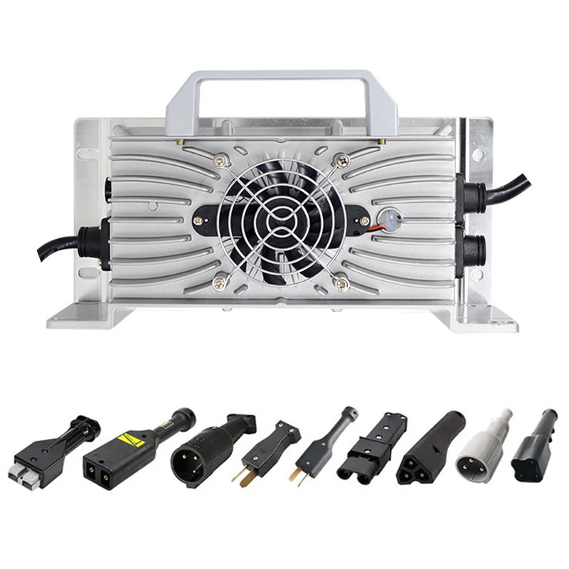 12V防水充电器汽车电瓶充电器房车充电器移动储能电源铝壳充电机