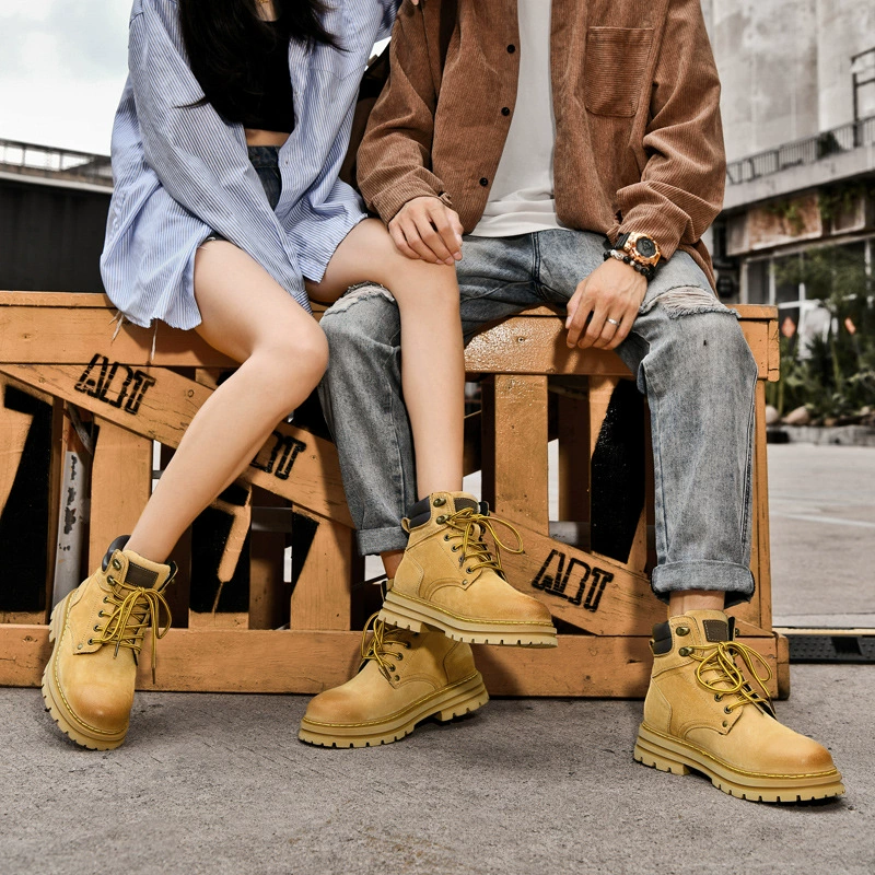 Завод прямых продаж 10099 плюс Размер пары Высокое качество первый слой свиной кожи Мартин сапоги