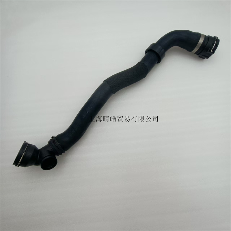 1K0122051Gn 051Fd 051A Is Suitable for Volkswagen Passat Magotan Engine Water Tank Cooling down Pipe
