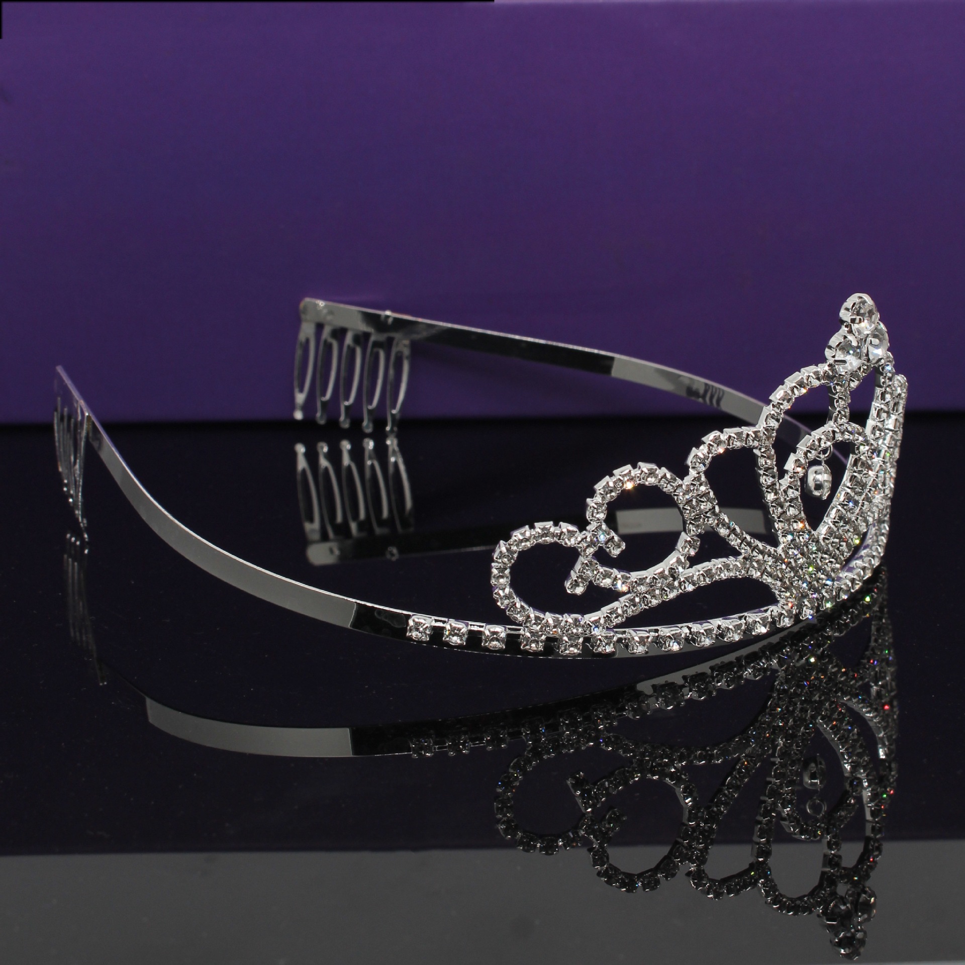 Vestido de novia con corona de diamantes de imitación vestido de novia fiesta de cumpleaños antideslizante atmosférico peine para el cabello joyería nueva diadema al por mayor