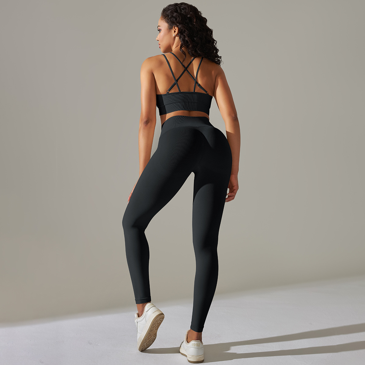 Transfronterizo europeo y americano sin costuras espalda ajustada ropa interior deportiva transpirable de alta elástica ropa de yoga traje de correr fitness traje de dos piezas image 8