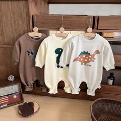 新入生の赤ちゃんの春の服の純綿の連体服は超萌えます。