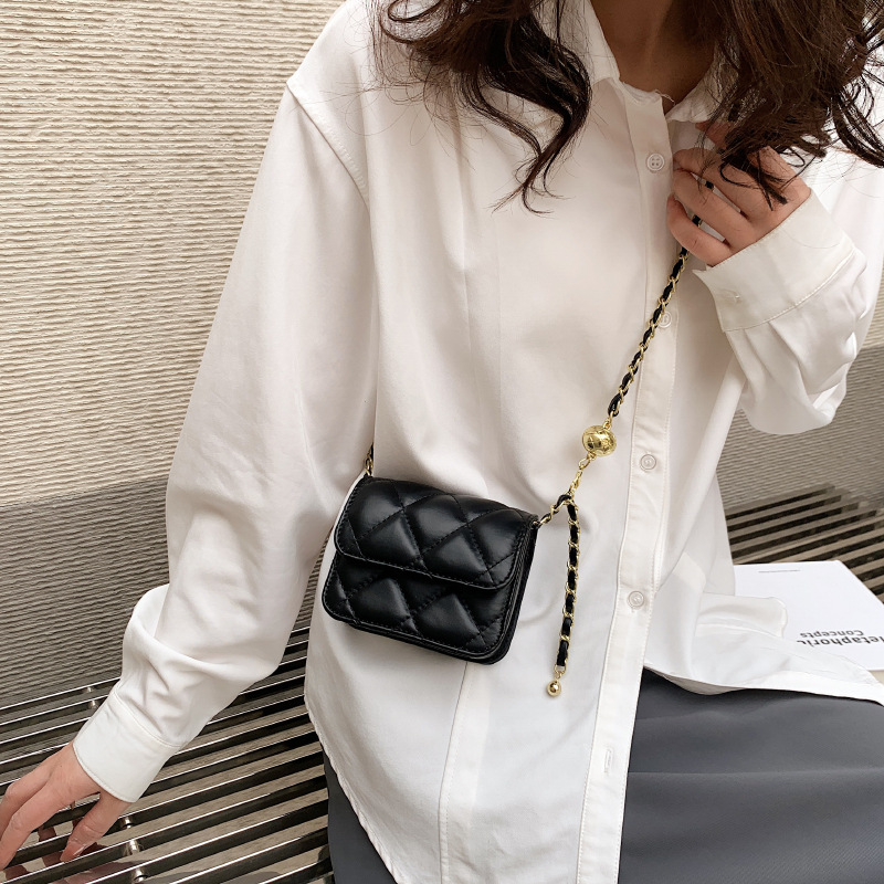Estilo coreano estilo Chanel lápiz labial bolsa 2023 verano nueva cadena bolsa rómbica bordado hilo bolso de hombro mini bolsa de mensajero para las mujeres