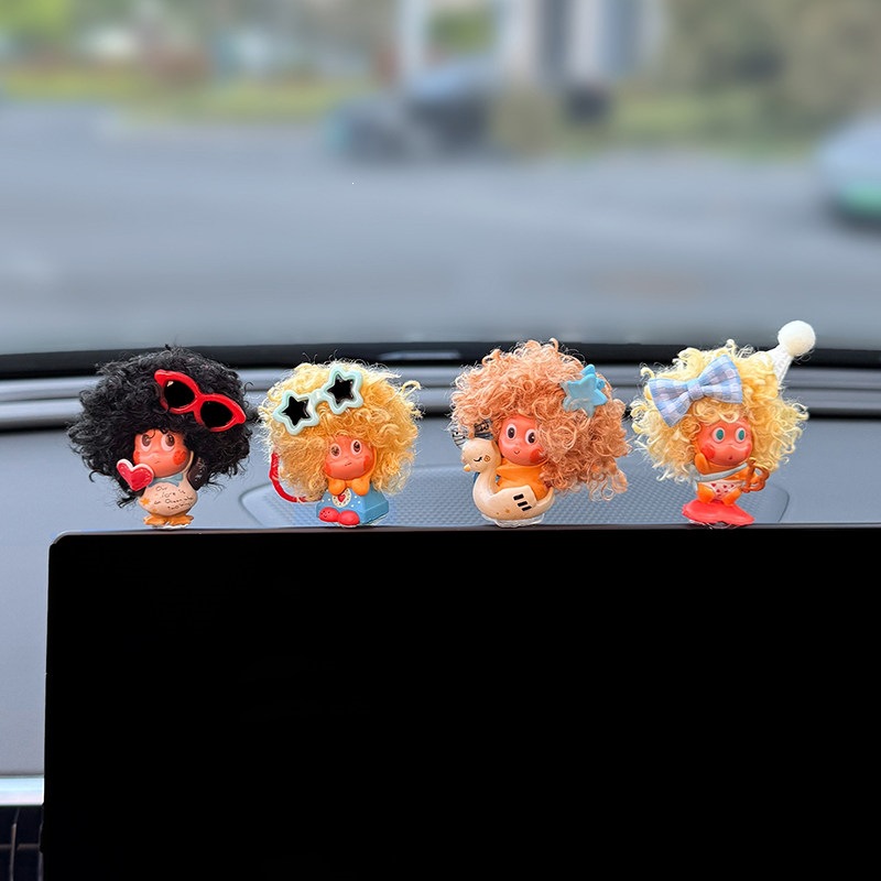 2026 New Model Star-Shaped Car Dashboard Decoration Screen Display Car Interior Decoration Cute Doll for Girls