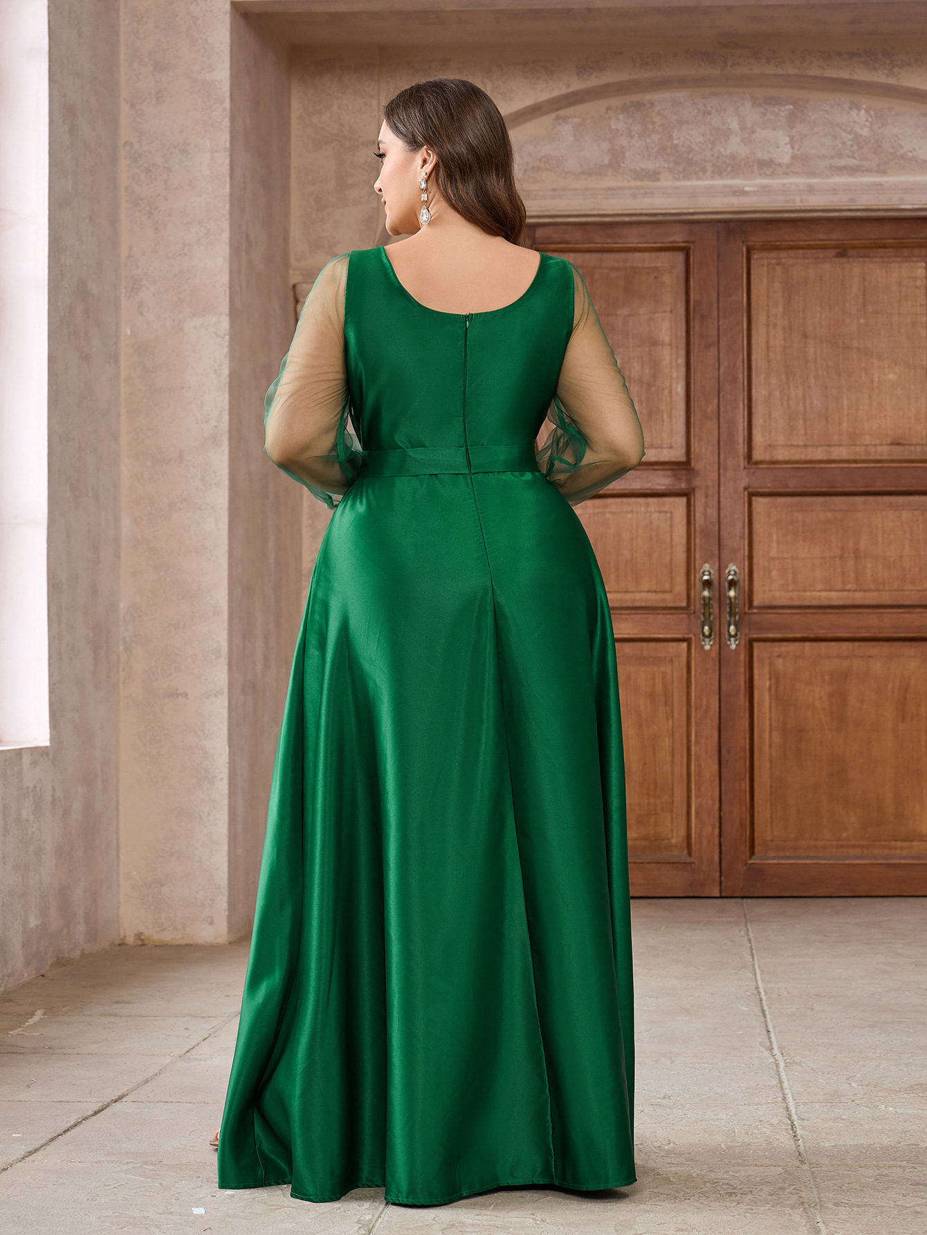 Vestido de talla grande, vestido largo de talla estándar, vestido de satén de manga larga con cuello cuadrado para fiestas y bodas, nuevo estilo de otoño e invierno. image 2
