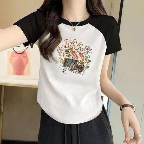 Short, cotton, off-shoulder T-shirt with short sleeves—perfect for petite women! This summer top features an irregular design and a flattering, figure-hugging silhouette.