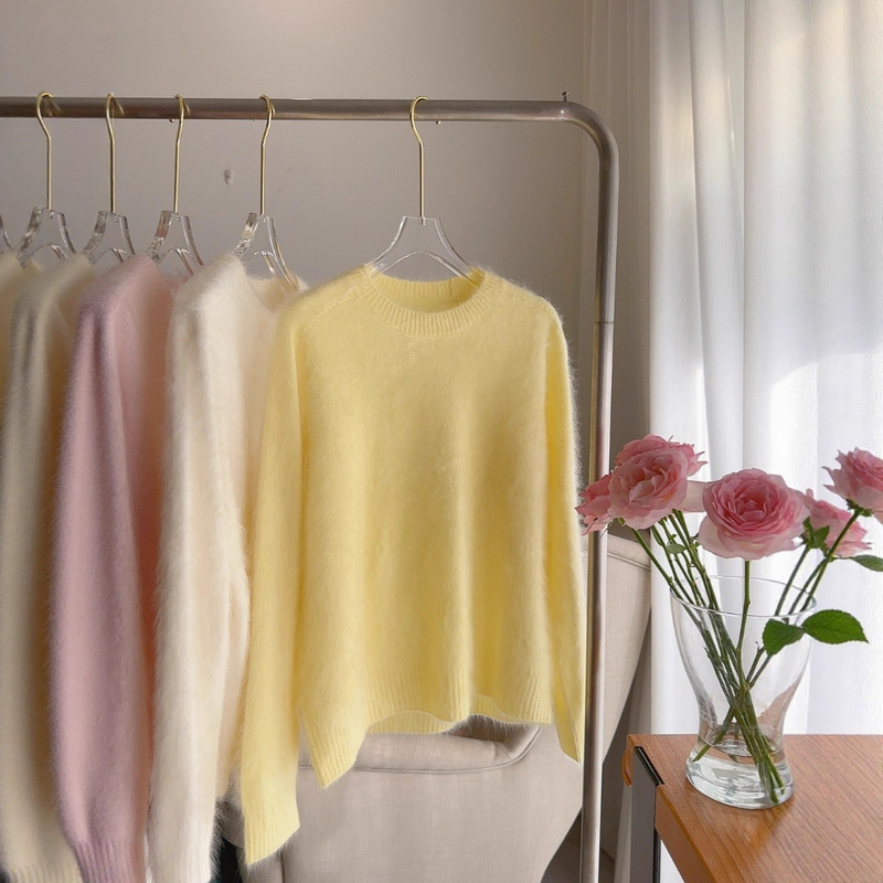 Jinzhang Clothing/ Wool Brushed Light Pink Pullover V-Neck Base Sweater with Long Hair, Fluffy Cloud-Like Texture