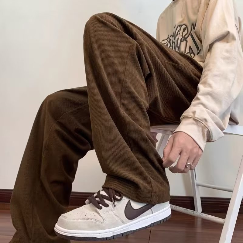 Estilo japonés drapeado marrón pantalones de pana marrón primavera y otoño Pantalones rectos delgados marca de moda Pantalones casuales sueltos hombres