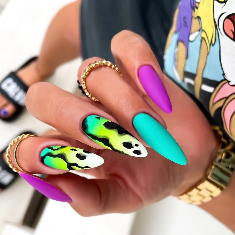 Halloween Makeup European and American Cartoon Wearable Nails Simple and Cute Cartoon Fake Nails Hot Sale Wholesale