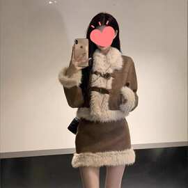 两件套秋冬新款千金风毛领咖色麂皮绒夹棉外套后开叉半身裙套装女