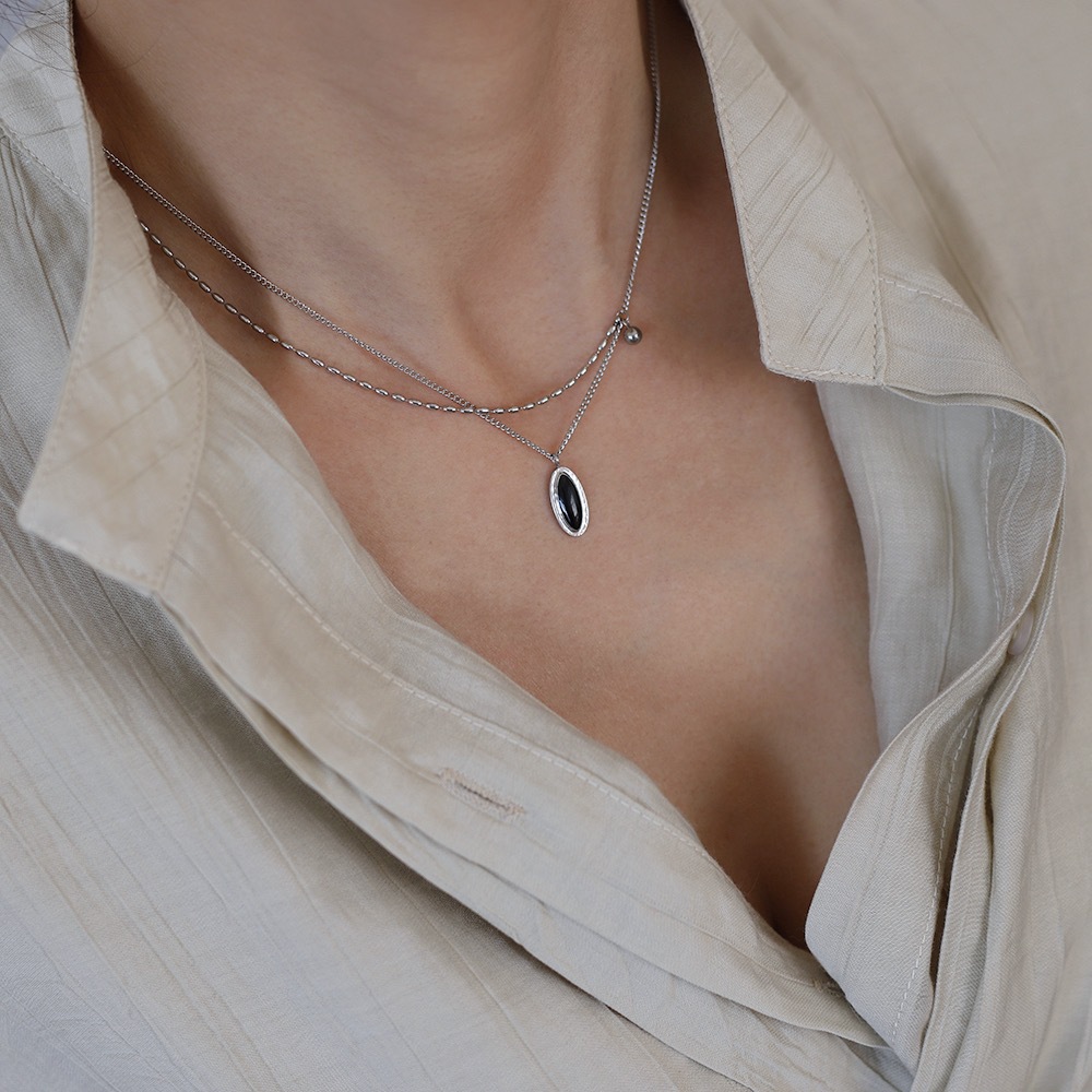 Linglang Vintage Pendant Necklace 18K Gold Plated Layered Necklaces Gold Chain Gold Jewelry Gift for Women
