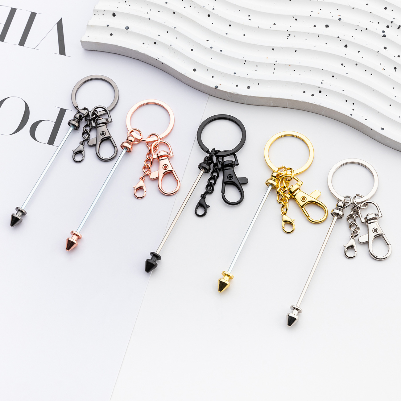 Keychain de bala de metal en stock evento de regalo conmemorativo llavero bolsas creativas colgante colgante llavero