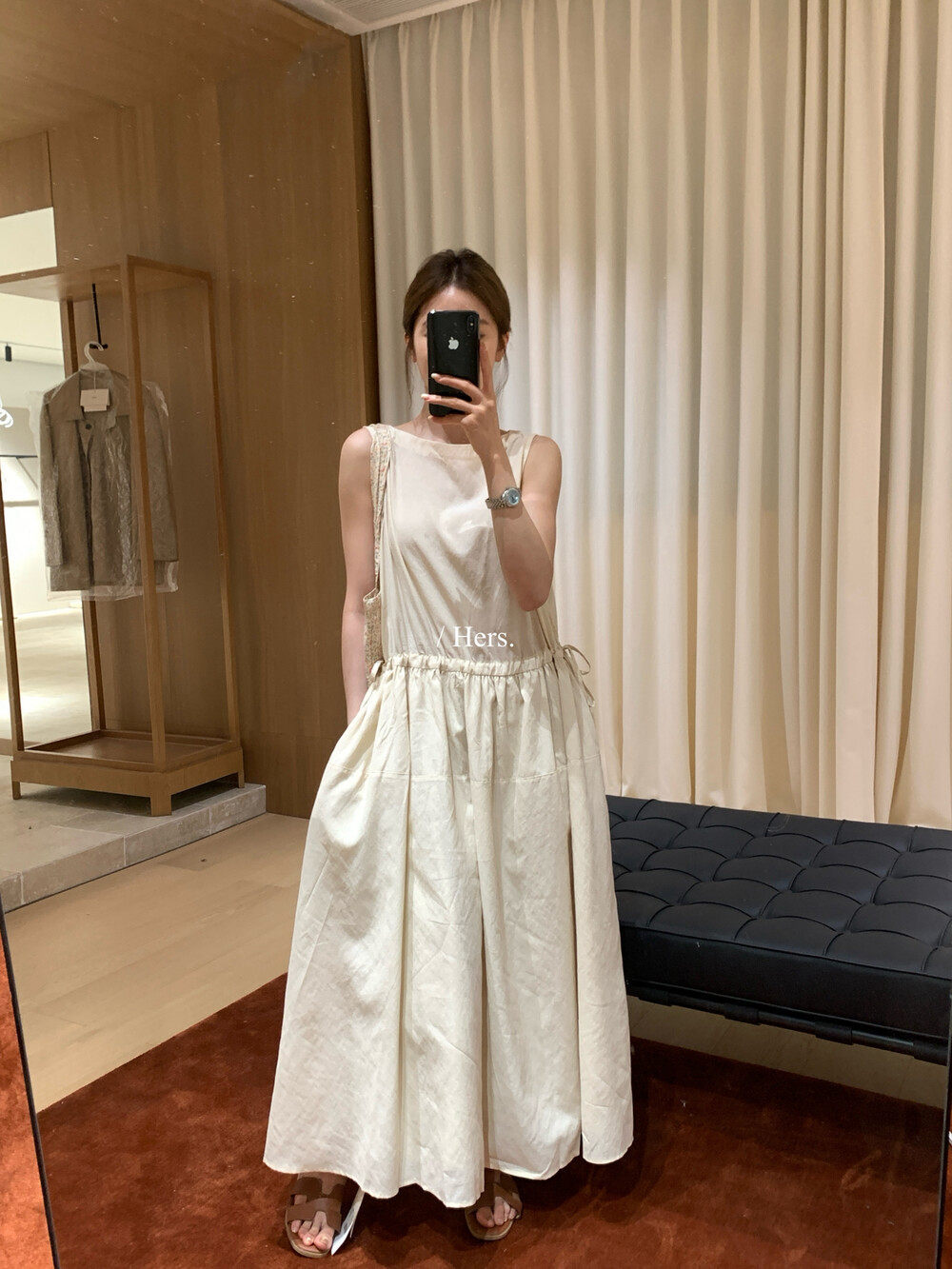 Đầm maxi nữ cổ tròn không tay thắt eo phong cách tối giản — trắng ngà, màu mơ chi tiết 1