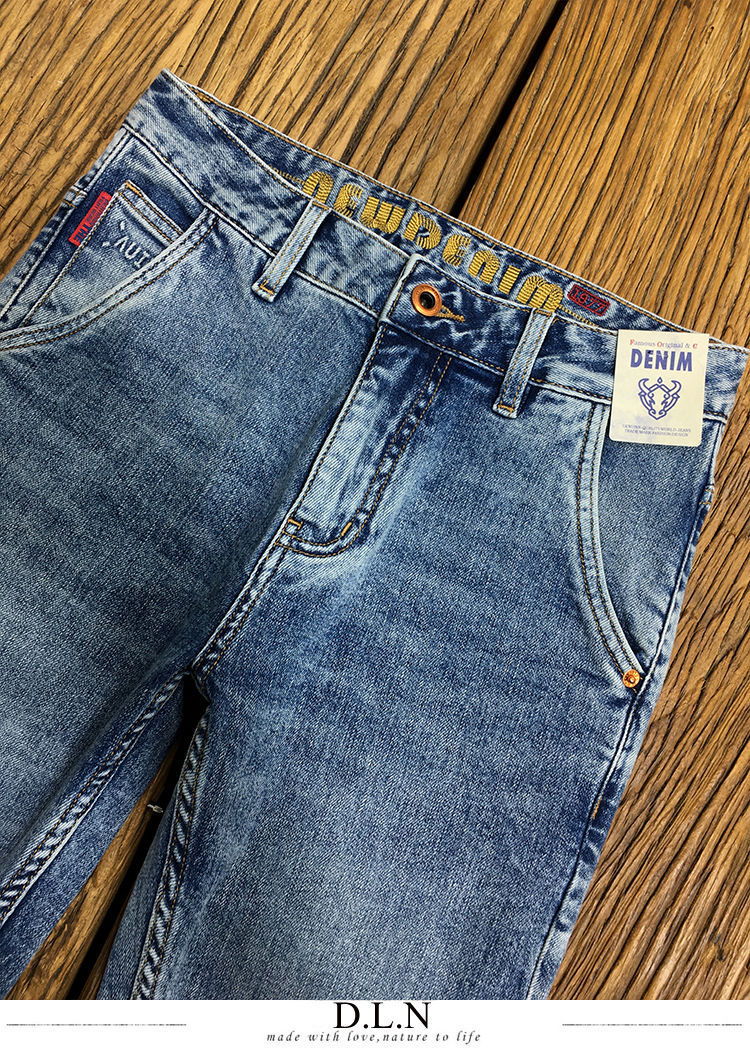 Hochwertige Jeans mit bedrucktem Bund für Herren im Sommer, trendige, elastische, schmal geschnittene Freizeithose für den Jugendtrend_voghion.com
