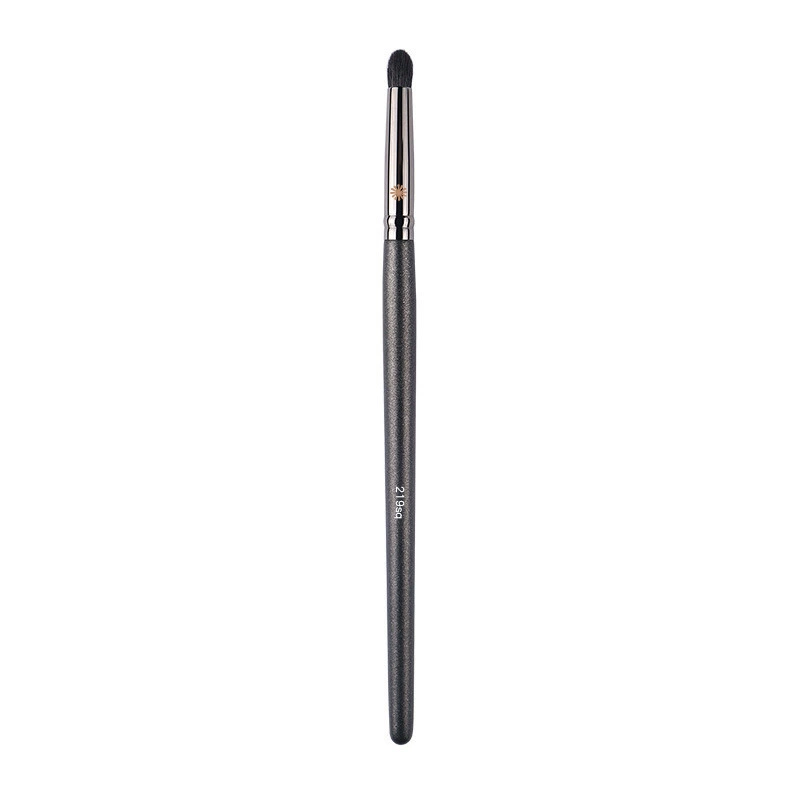 Makeup brush set — foundation, contouring, concealer, powder and eye brushes