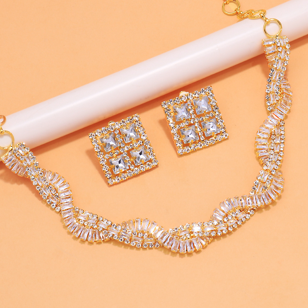 Joyería de moda europea y americana, abrazaderas de orejas cuadradas sin agujeros de orejas, cadena de zircon, joyería de temperamento, conjunto de joyería