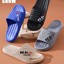 25�ļ��¿�Ҿ����¿�Ů���������ڷ���ʱ����ĸ˫����Ь��������