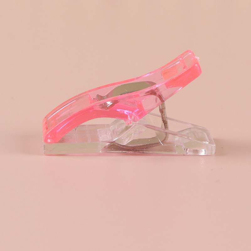 Clip de costura de borde de plástico rojo blanco de venta caliente transfronterizo Clip de hacha Clip de posicionamiento de hebilla de mosaico fuerte de cola larga 27*10