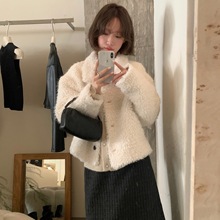 韩系温柔甜美气质百搭可爱减龄毛茸茸短外套单排扣保暖外套女装