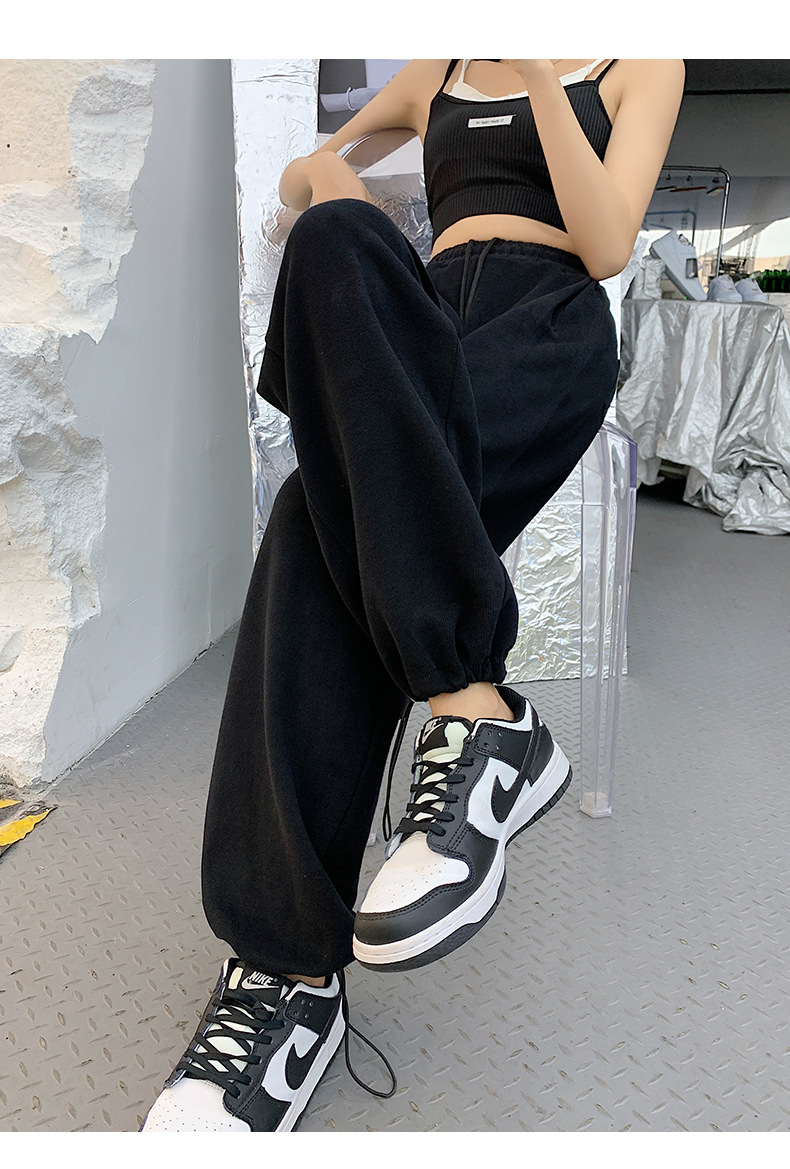 American grey sportswear pants for women in autumn and winter, fleece loose straight-leg casual sweatpants, petite wide-leg pants, trendy ins pic 27