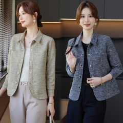 妈妈秋装时尚新款小香风衬衫外套中老年女春秋贵夫人短款夹克上衣