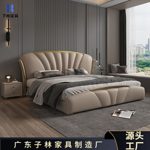 2025 New Large Bed Light Luxury Style Double Bed Soft Pack Italian Modern Casual Bed Wedding Master Bedroom Internet Celebrity Bed