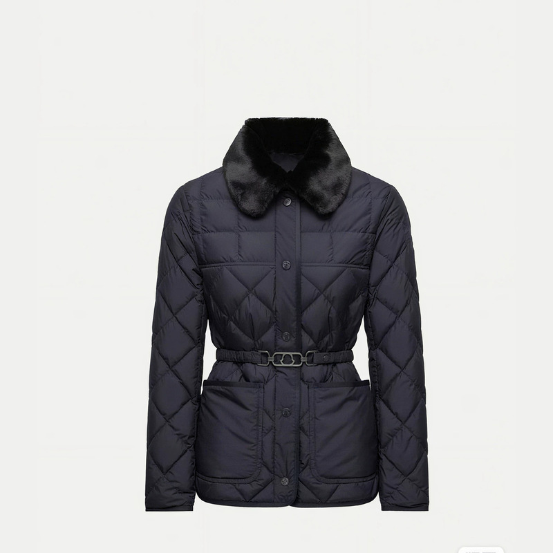 Exclusive In-Stock Item: Mengjia Autumn-Winter 90% Down Popular New Women's Coat with Fur Collar and Waist-Cinching Design Exclusive In-Stock Item: Mengjia Autumn-Winter 90% Down Popular New Women's Coat with Fur Collar and Waist-Cinching Design