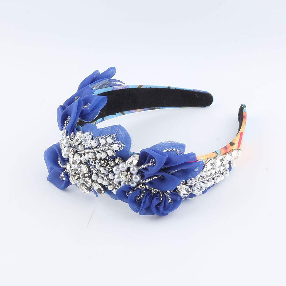 Women's Elegant Luxurious Flower Cloth Silk Yarn Inlay Artificial Pearls Rhinestones Hair Band display picture 4