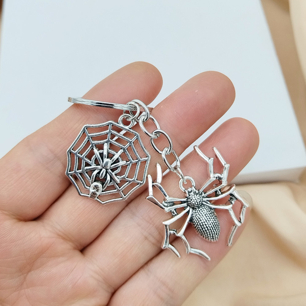 Spider, Spider Web Pattern 1 Piece Casual Simple Style Spider Spider Web Alloy Plating Halloween Keychain