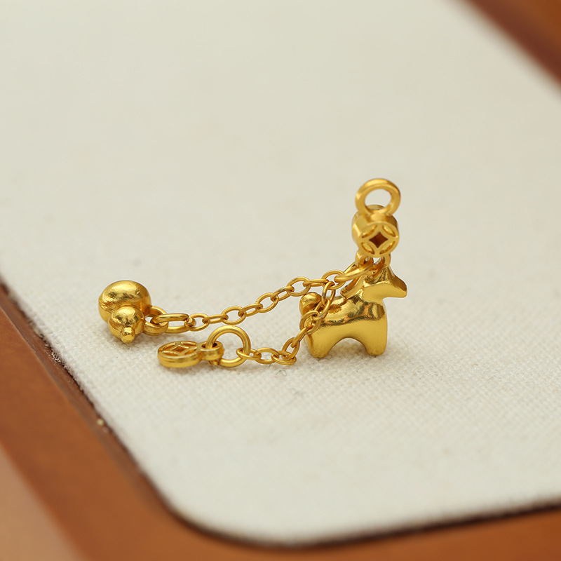 Ancient Gold Horse Year New Style Instant Wealth Pendant for Women 3D Hard Gold Copper Coin Small Horse Pendant Collarbone Chain Wholesale in Stock