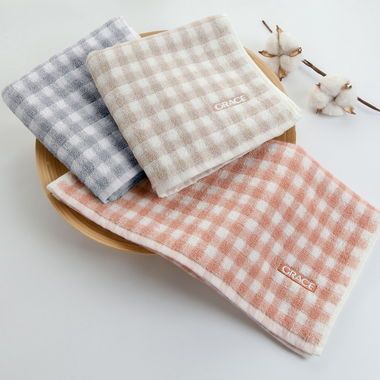 Serviette de bain/visage Jie Liya en pur coton doux et absorbant à carreaux, lavage facile, pour adultes et usage domestique, référence 7412, vente en gros_voghion.com