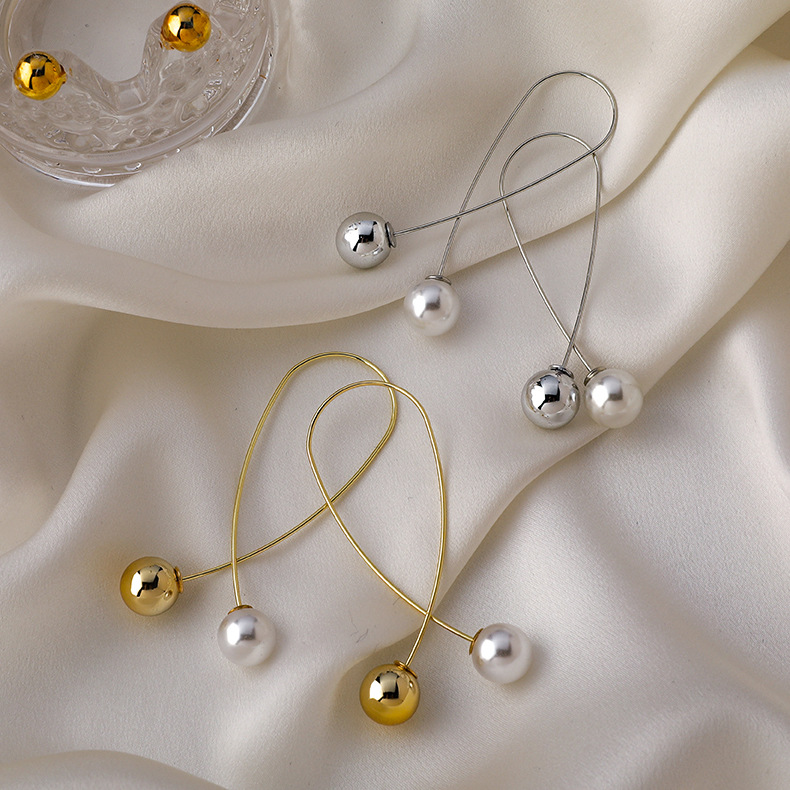 Wholesale Fashion Cross Arc Pearl Asymmetric Earrings display picture 5