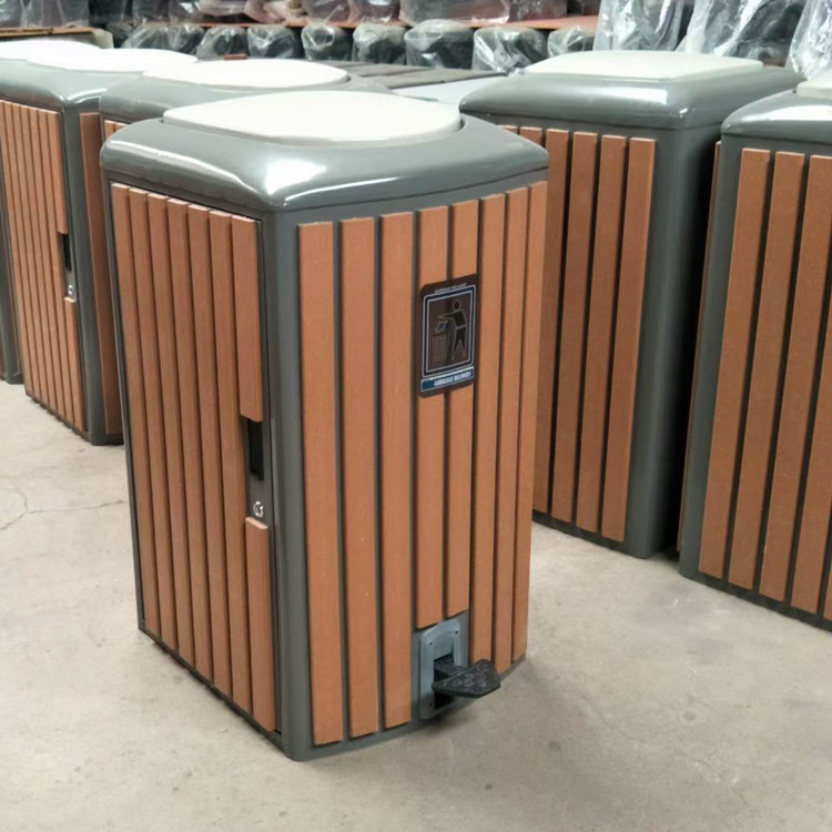 博涵户外脚踏垃圾桶环卫大容量 脚踩液压式钢木物业垃圾箱定制