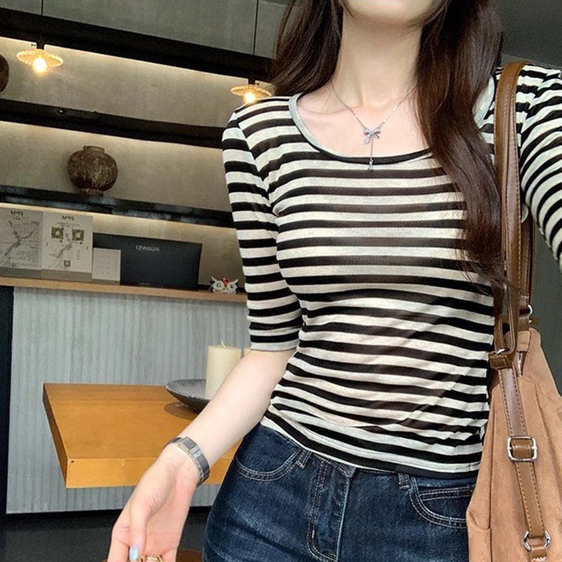 Lyocell Tencel Design Stripesd Slim Mid-Sleeve T-Shirt for Women Summer 2025 New Three-Quarter Sleeve Beautiful Top