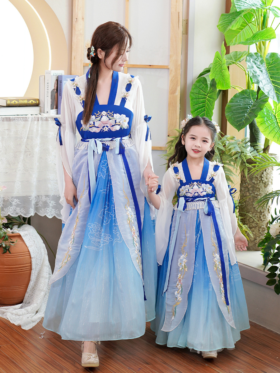 Children's skirts Tang suit mother and daughter 2026 new little girl…