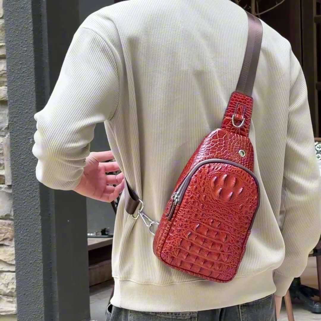 Men's High-End Crocodile Patterned Chest Bag Shoulder Crossbody Casual Outdoor Large Capacity Leather Bag_voghion.com