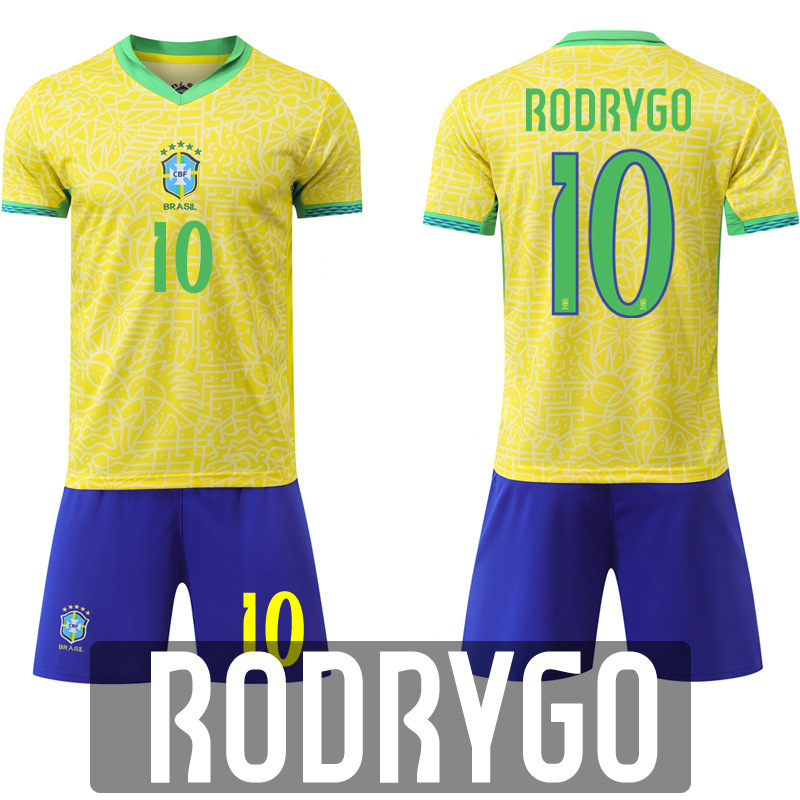2425 Rodri sin calcetines el número 10 en casa de Brasil