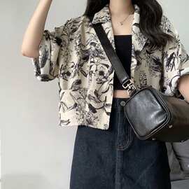 短袖衬衫女夏季2024年新款设计感小众衬衣外套小个子港风碎花上衣